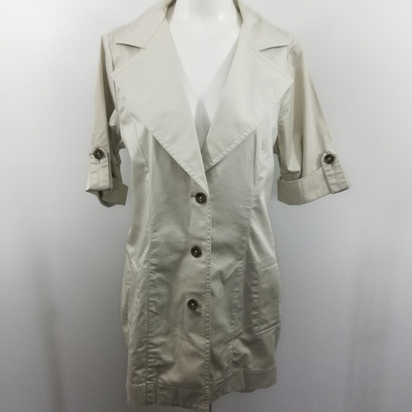 CAbi Jackets & Blazers - CAbi Sandy Short Sleeve Trench Coat Size 4